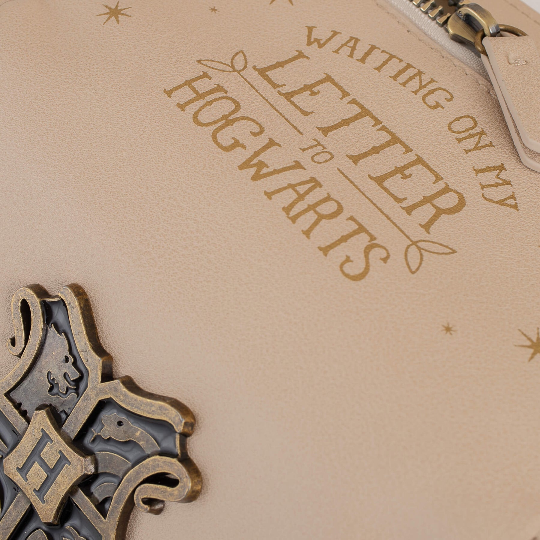 Harry Potter Trunk Tech Phone Purse