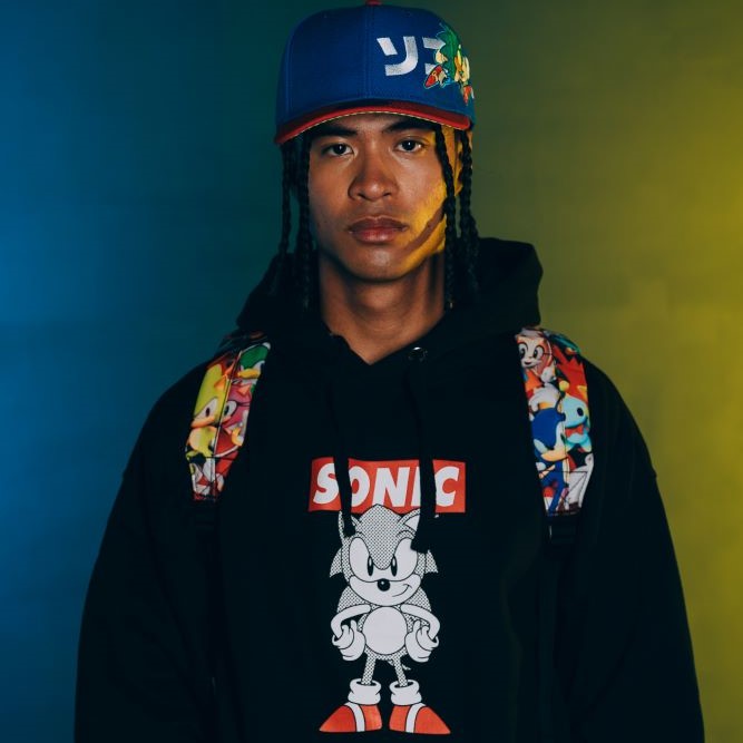 Sonic Kanji Pre-Curved Bill Snapback Adults Cap