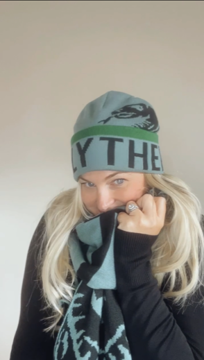 Harry Potter Slytherin Luxury Adults Beanie & Jacquard Scarf Set